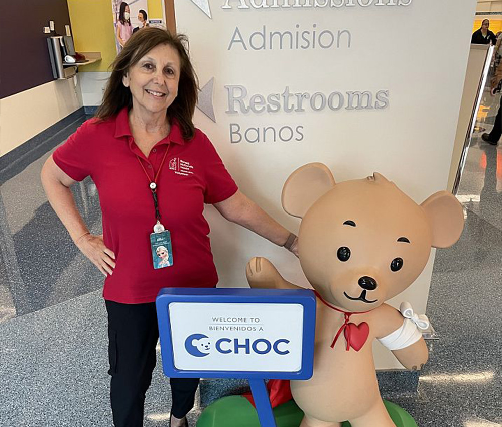 photo of volunteer Mindy Pera